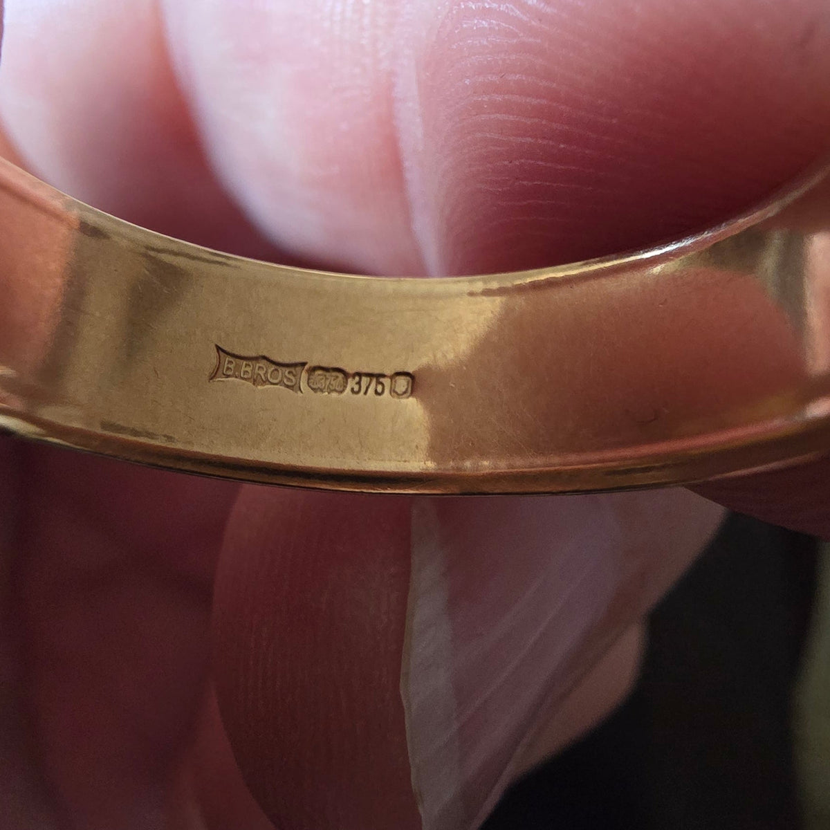 Berger Brothers Engraved Gold Band Ring – Size X–X½