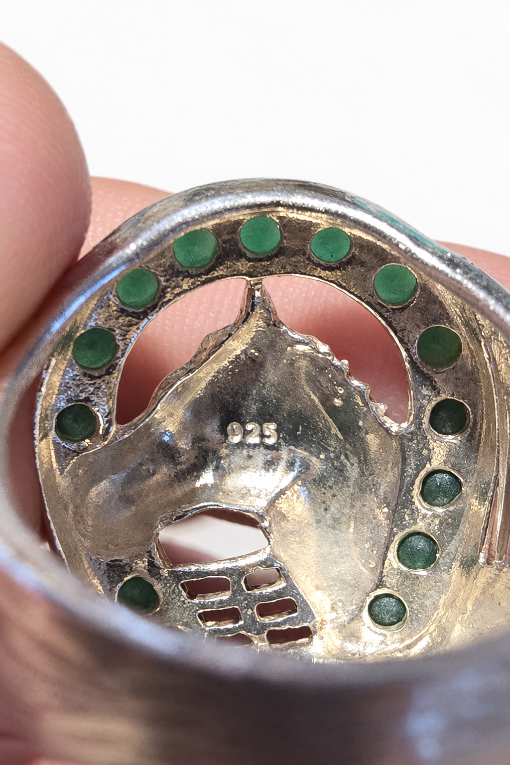 925 Silver Lucky Horseshoe & Horse Head Ring – Green Stones, Size P½
