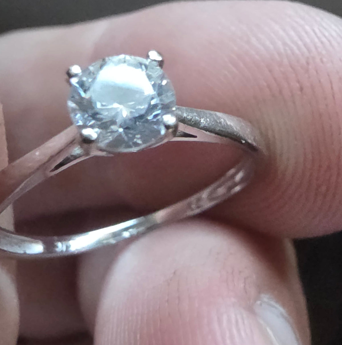 White Gold Zirconia Solitaire Ring – Size N½