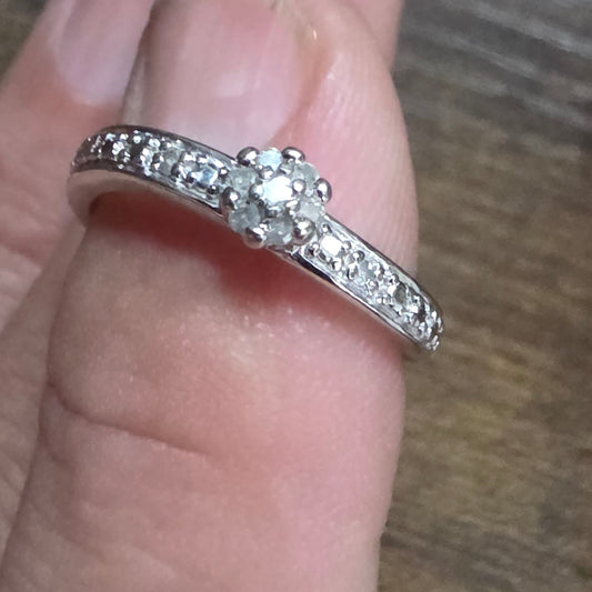 Bradford Gold Exchange 925 Silver Zirconia Twisted Ring