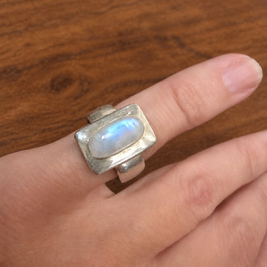 Moonstone Cabochon 925 Silver Ring, Size L