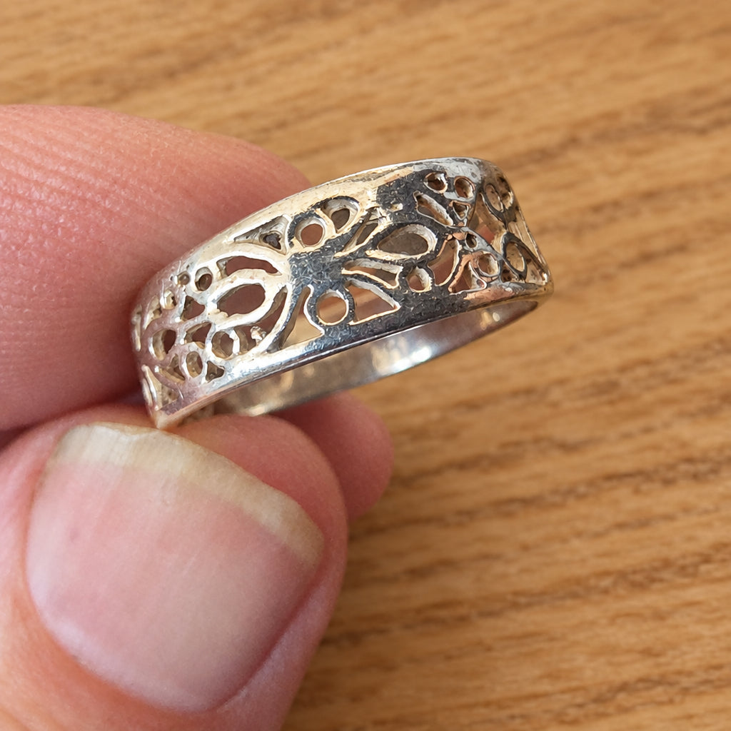925 Silver Filigree Cut-Out Ring, Size L